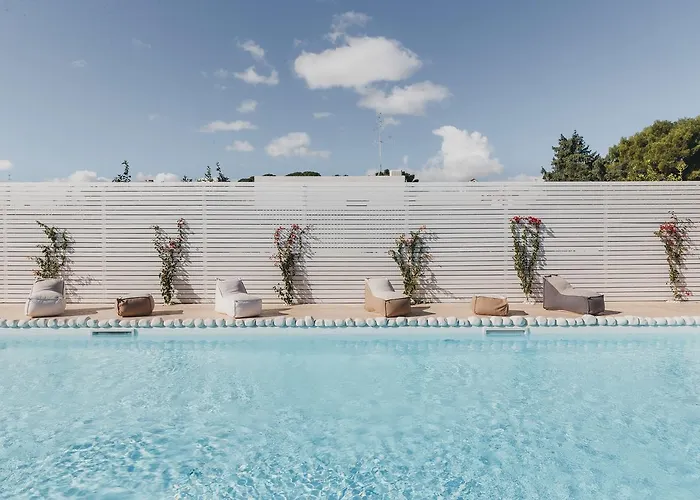 La Petricor Resort 2*