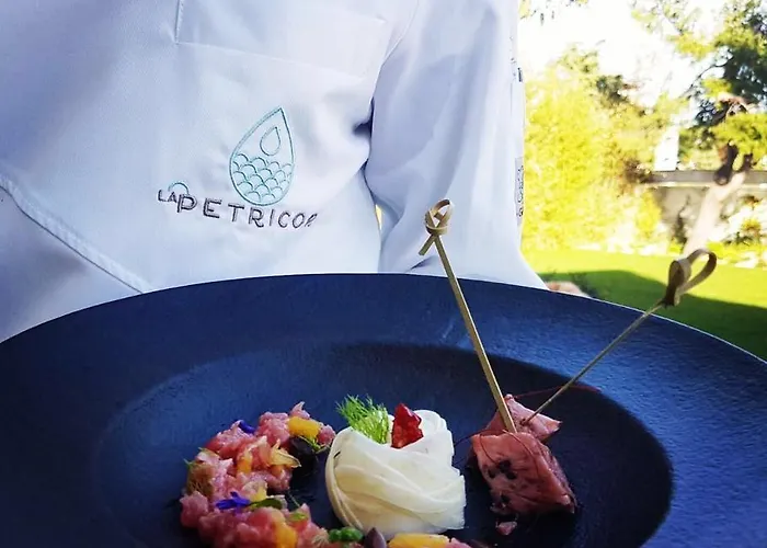 Курортний комплекс La Petricor